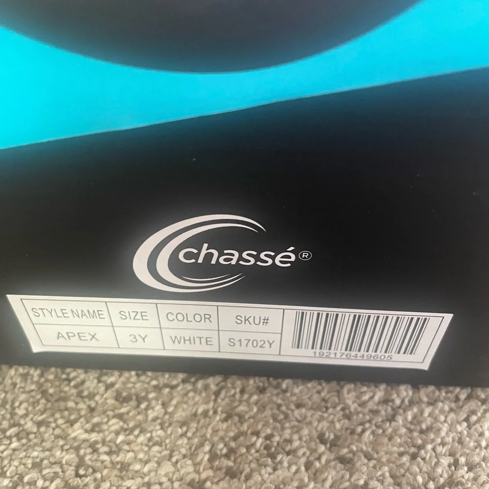 Chassé Kids White Sneakers - Picture 4 of 7
